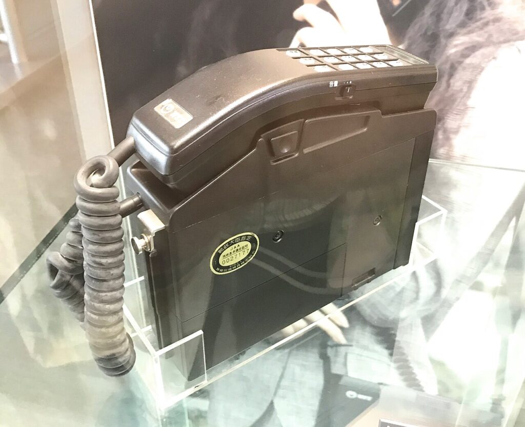 NTT上場